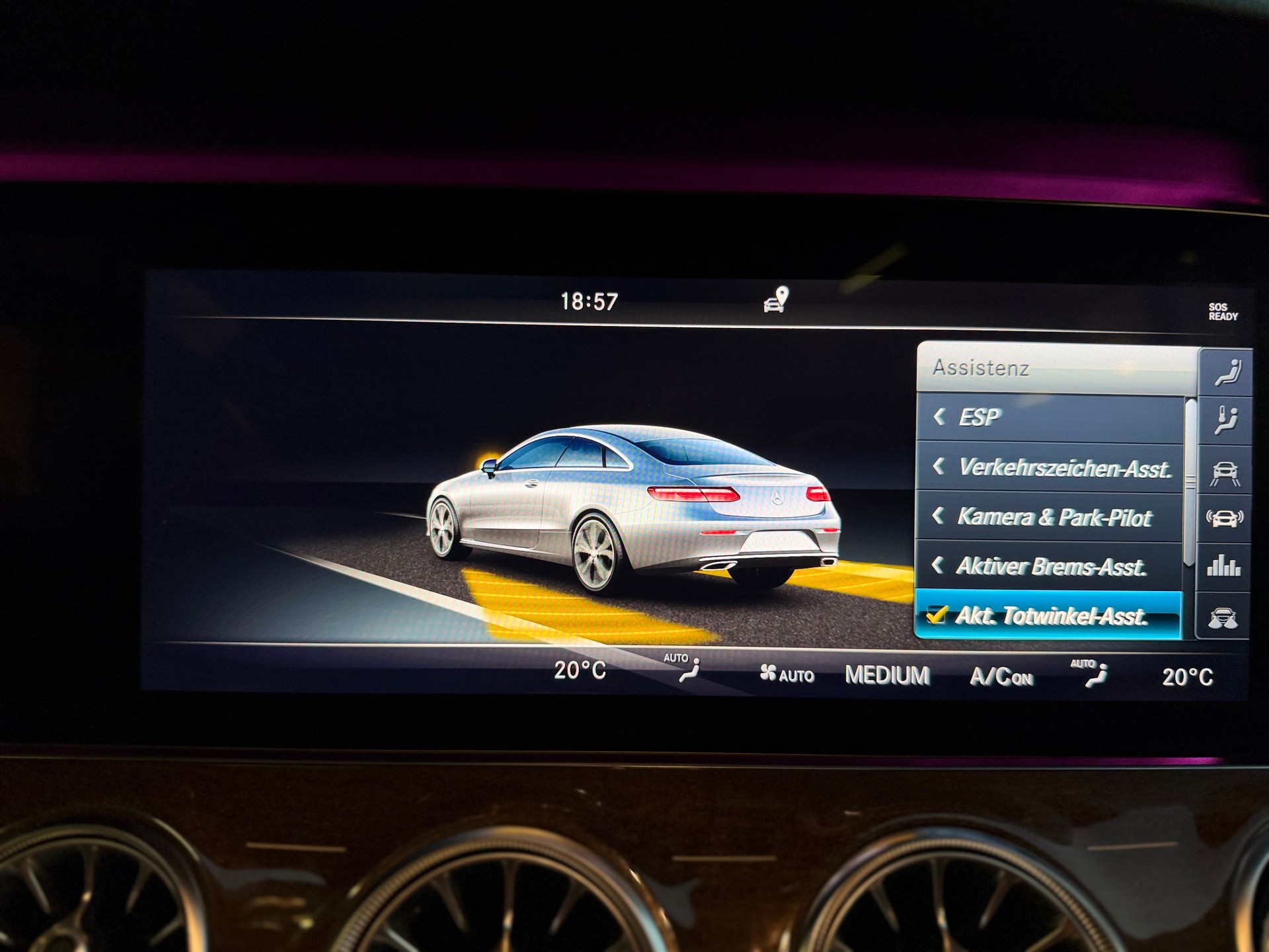 MERCEDES-BENZ E 400 Coupé AMG Line 4 Matic 9G-Tronic-image-22
