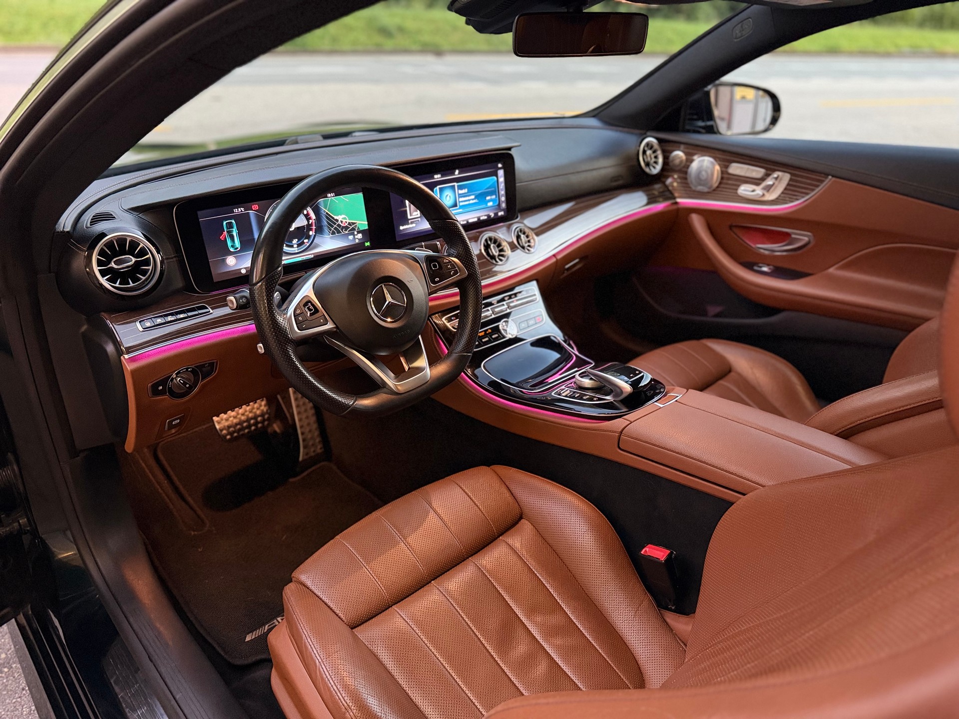 MERCEDES-BENZ E 400 Coupé AMG Line 4 Matic 9G-Tronic-image-7