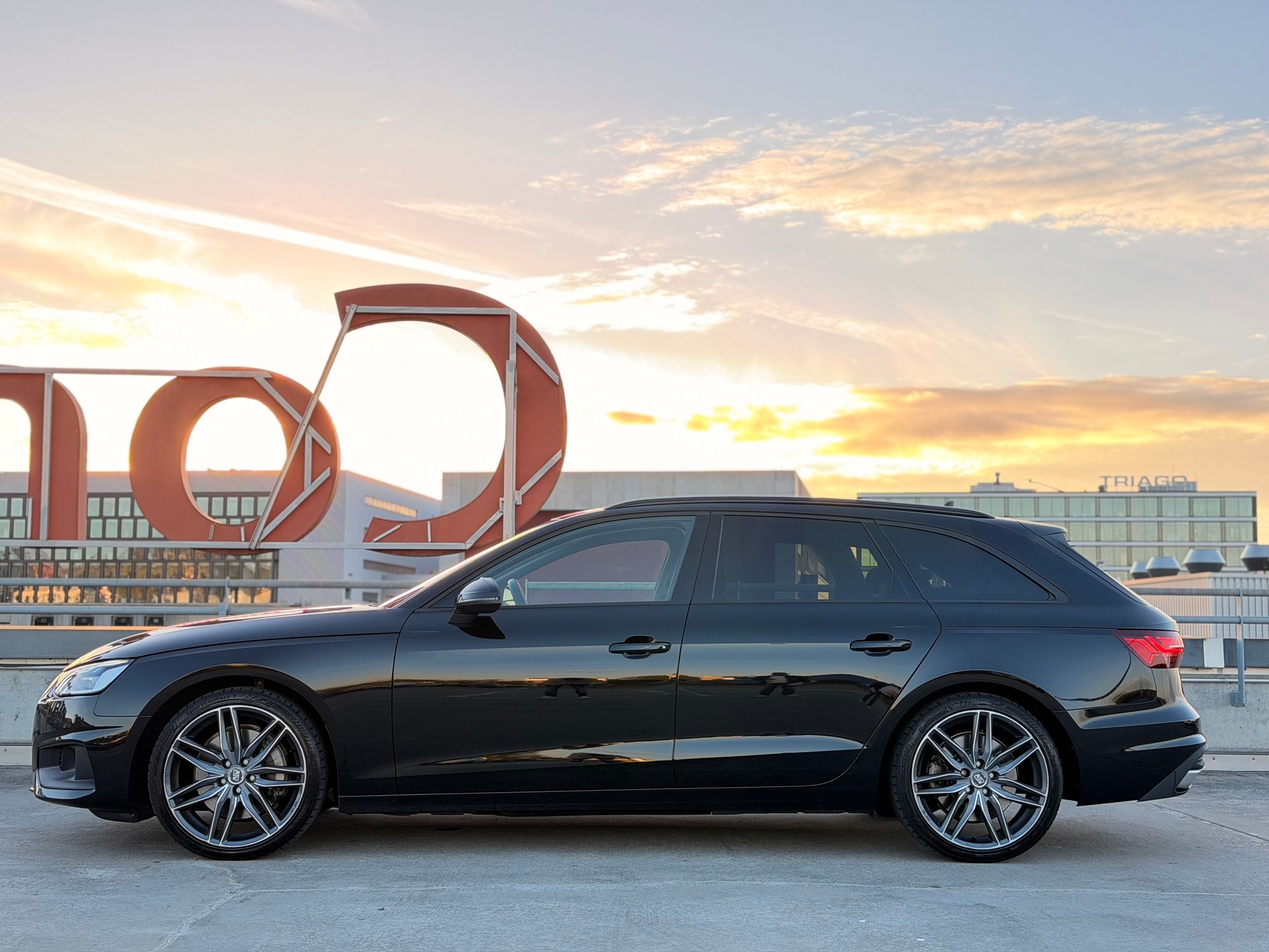 AUDI A4 Avant 45 TFSI S-tronic quattro-image-5