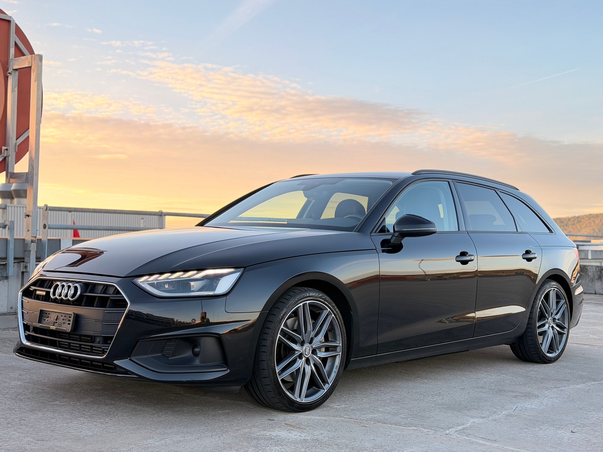 AUDI A4 Avant 45 TFSI S-tronic quattro-image-4