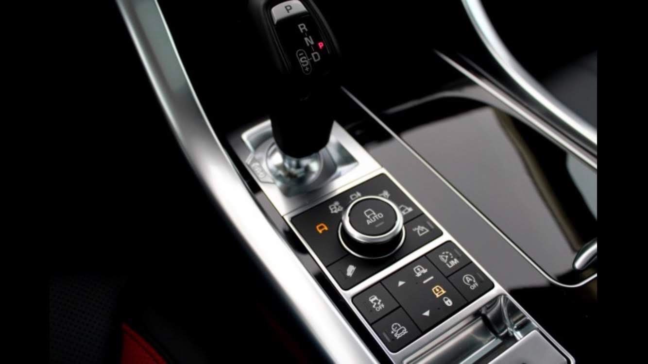 LAND ROVER Range Rover Sport 3.0 SDV6 Autobiogr. Dynamic Aut.-image-10