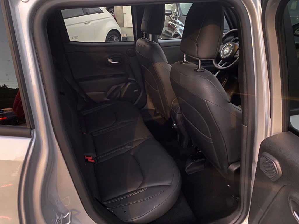 JEEP Renegade 1.3 GSE Turbo Limited-image-7