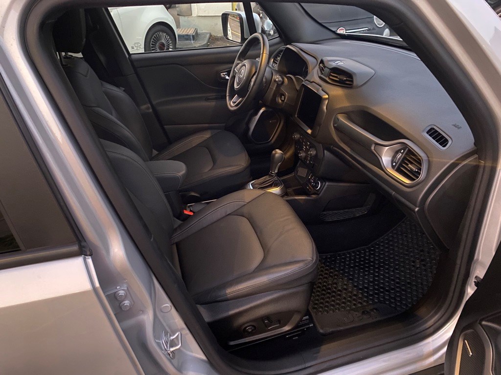 JEEP Renegade 1.3 GSE Turbo Limited-image-6