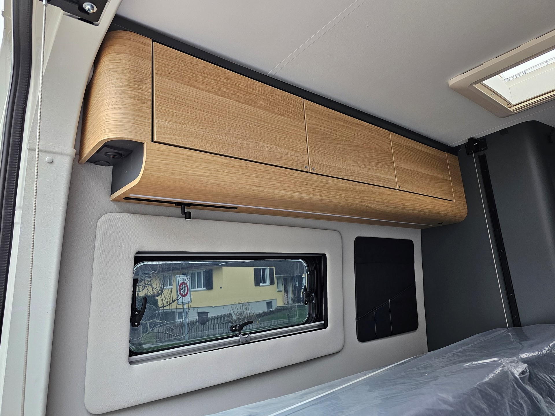 ADRIA TWIN MAX 680 SGX-image-6