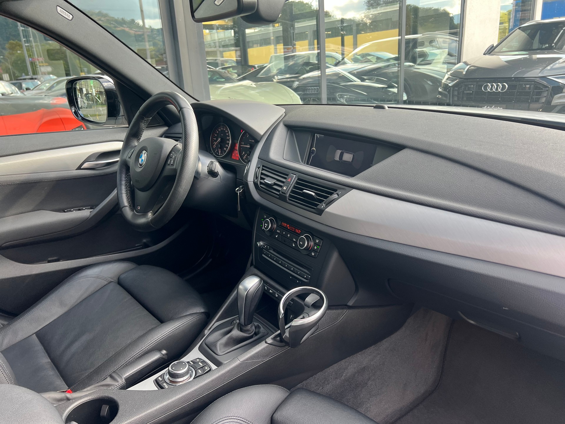 BMW X1 xDrive 23d Steptronic-image-12
