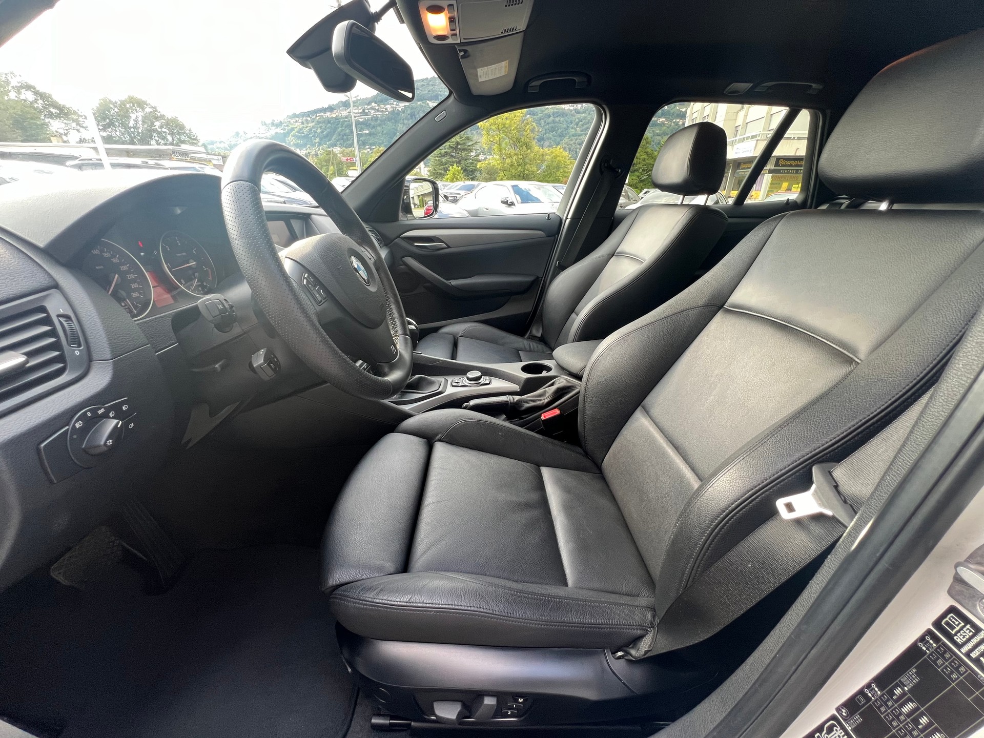 BMW X1 xDrive 23d Steptronic-image-8