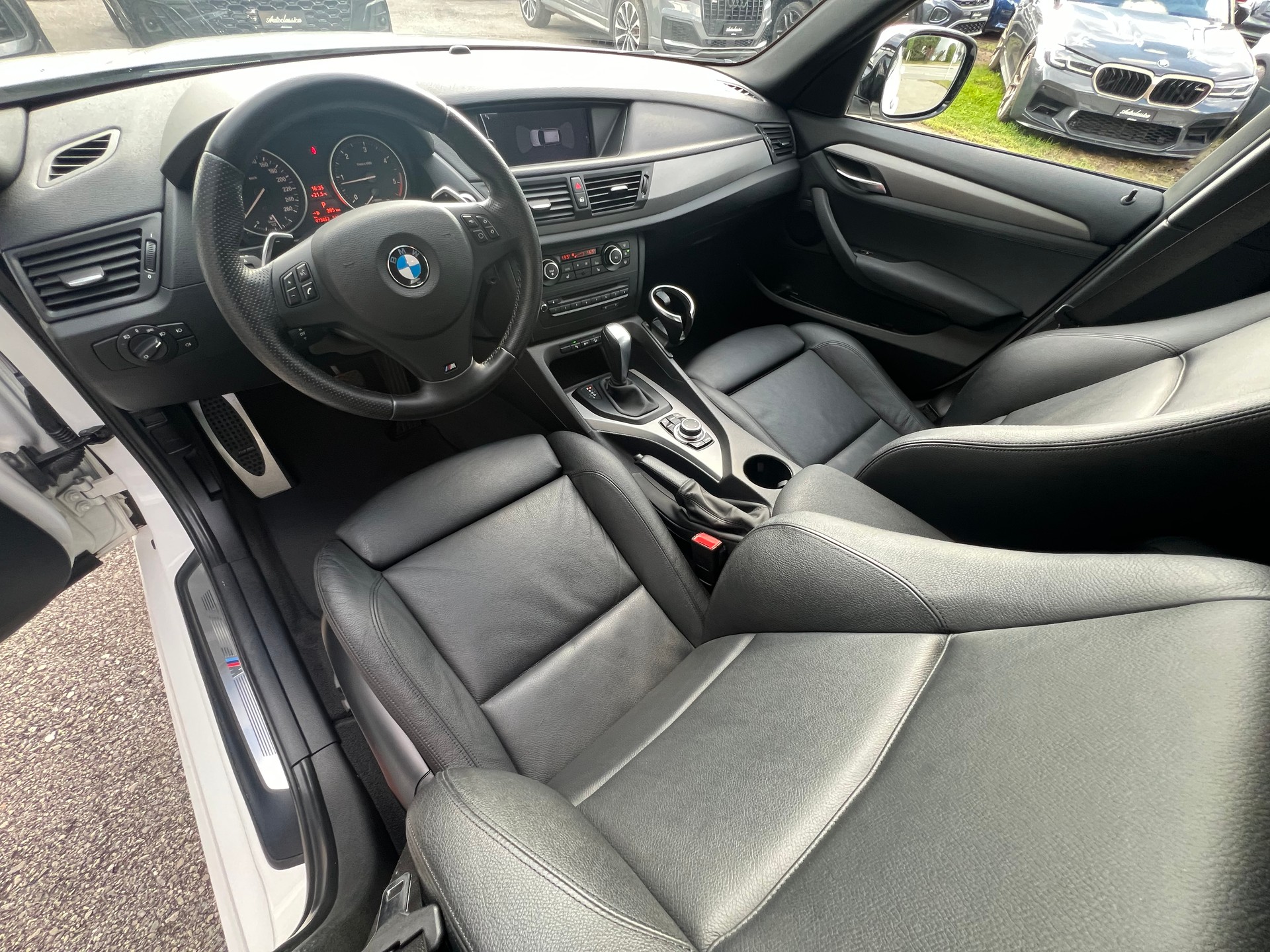 BMW X1 xDrive 23d Steptronic-image-9