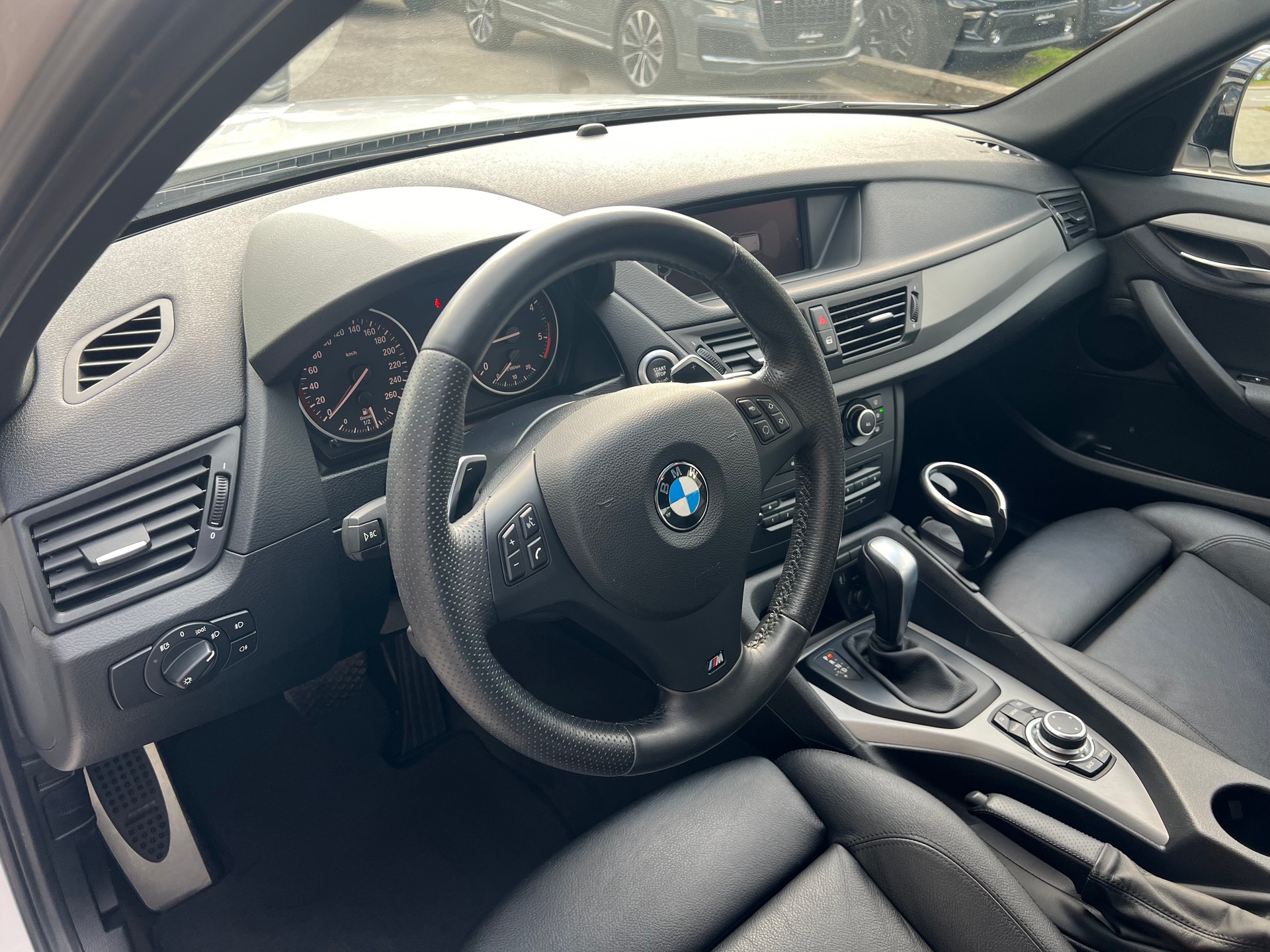 BMW X1 xDrive 23d Steptronic-image-13