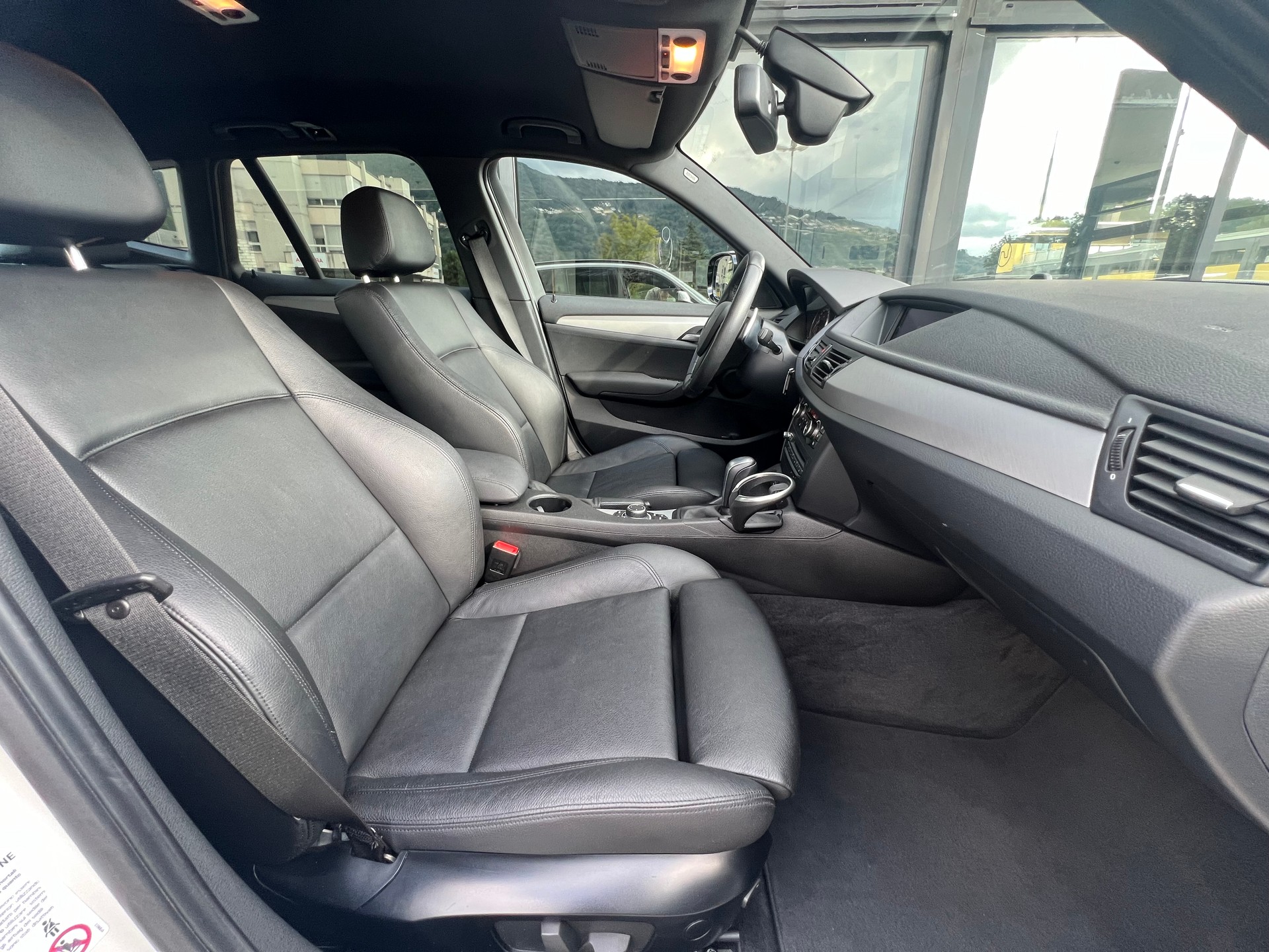 BMW X1 xDrive 23d Steptronic-image-10