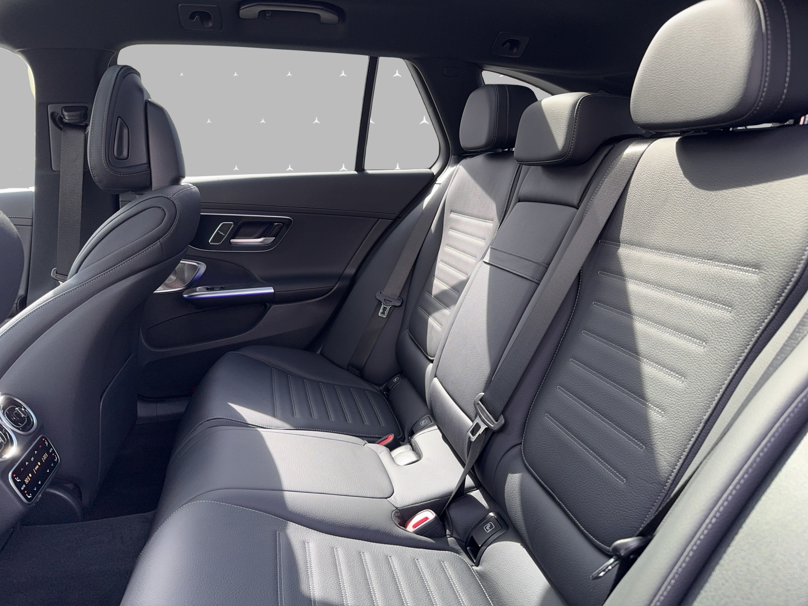 MERCEDES-BENZ C 220 d T 4 Matic Swiss Star-image-10