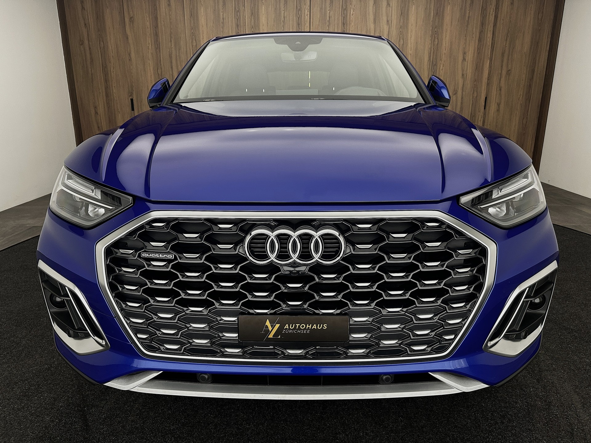 AUDI Q5 Sportback 45 TFSI S line quattro S-tronic-image-1