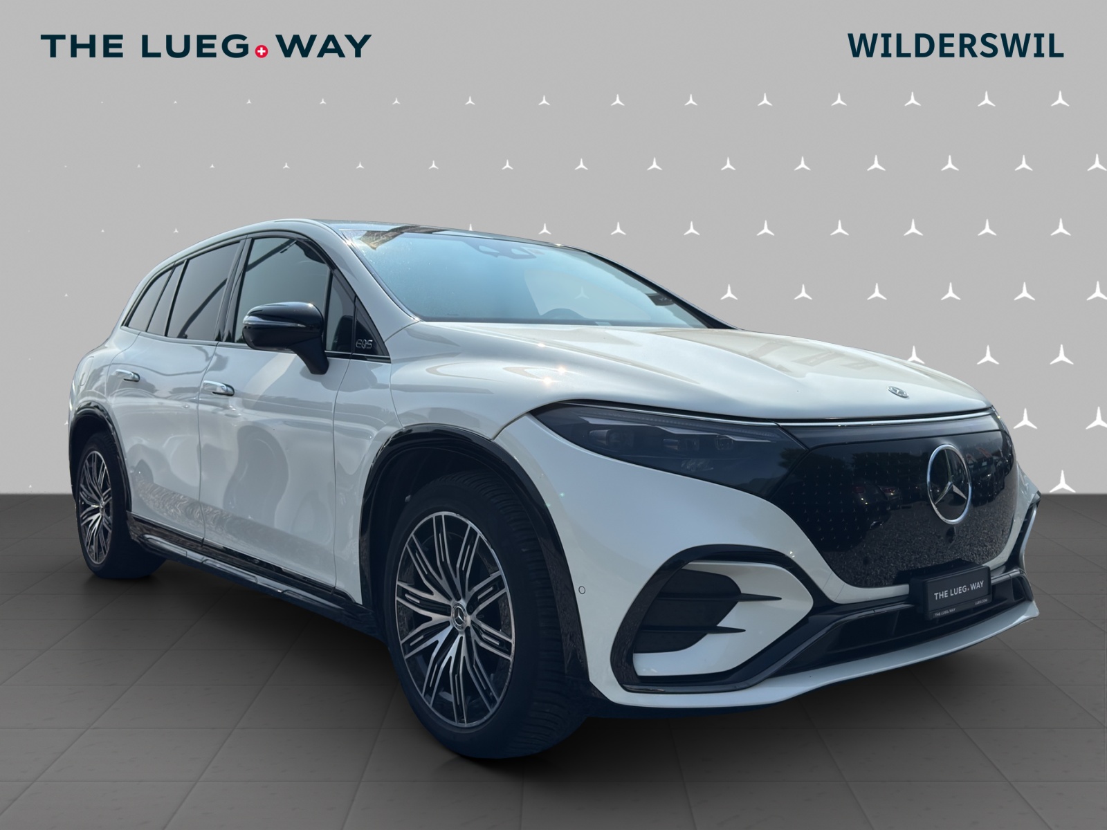 MERCEDES-BENZ EQS 450 SUV 4Matic AMG Line-image-1