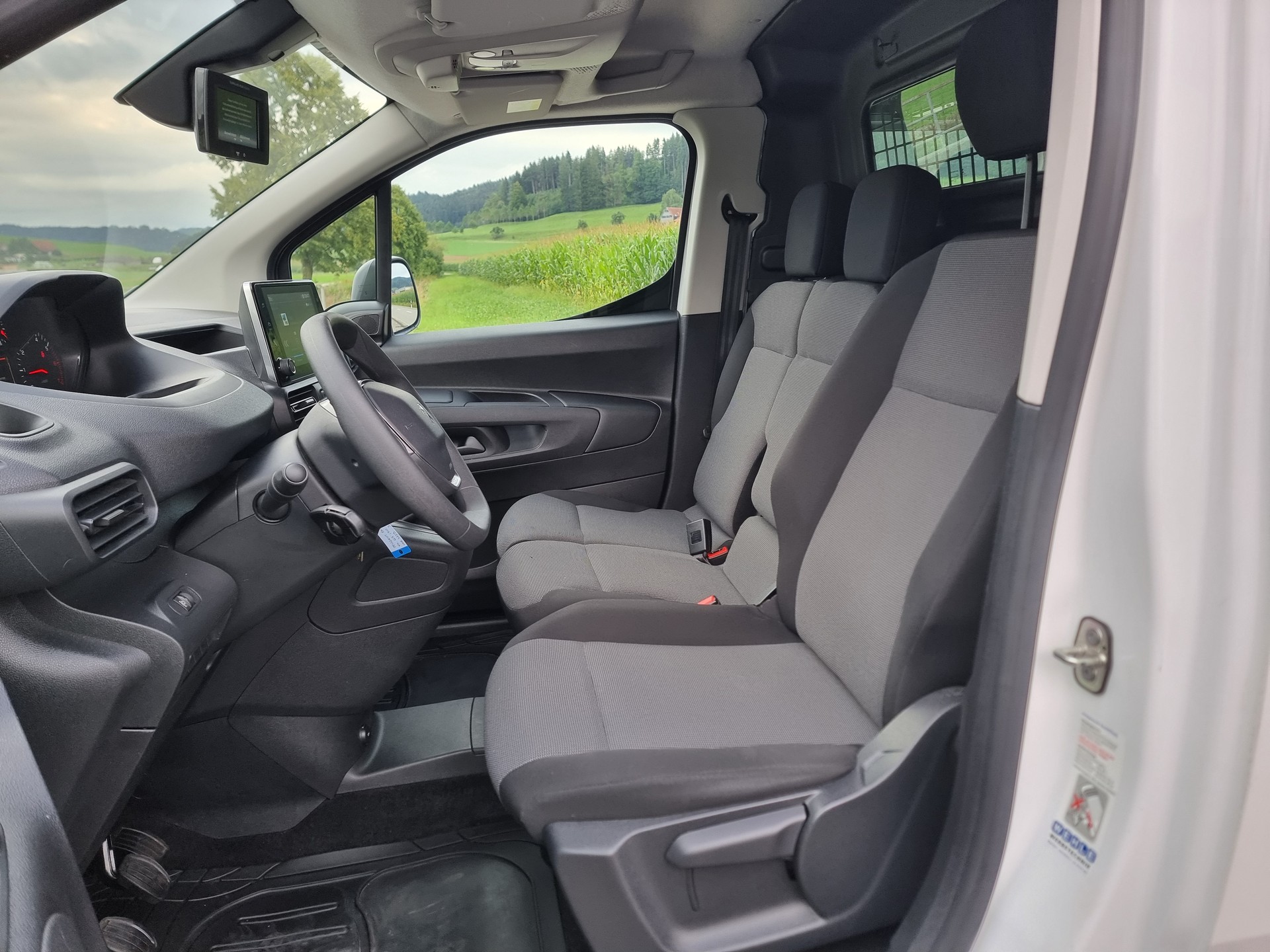 PEUGEOT Partner 1.5 Blue HDi s/s Asphalt 1000kg-image-5
