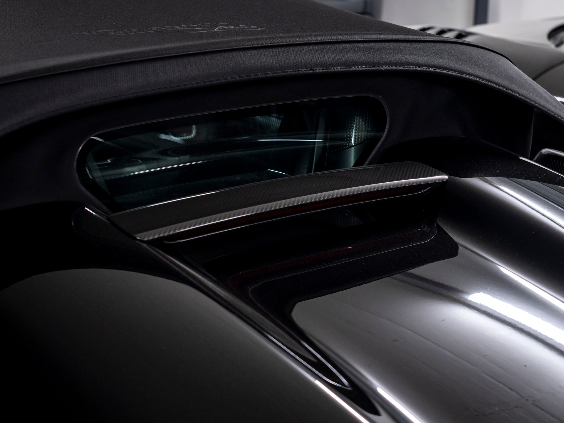 PORSCHE 718 Boxster Spyder RS PDK-image-11