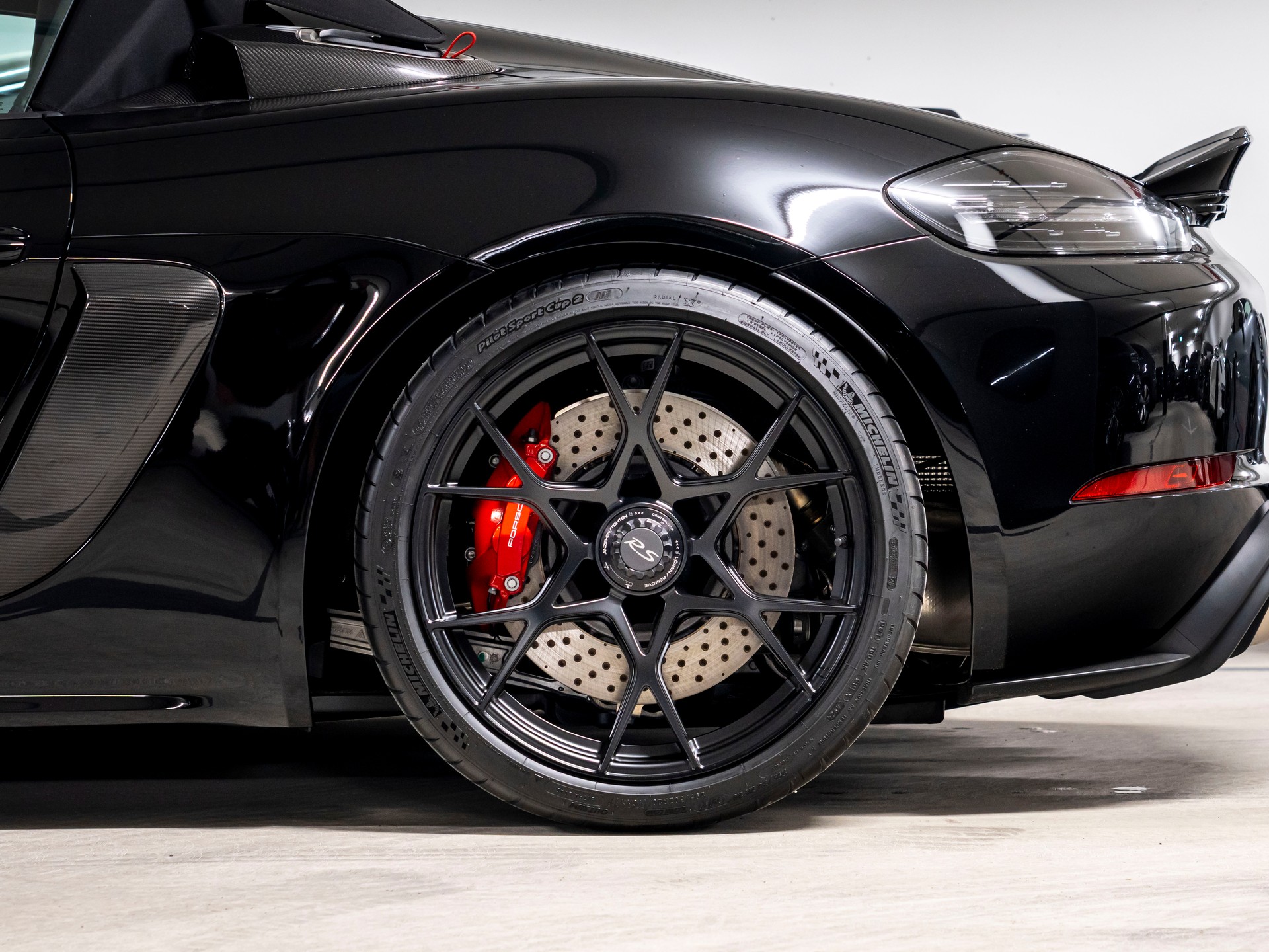 PORSCHE 718 Boxster Spyder RS PDK-image-7
