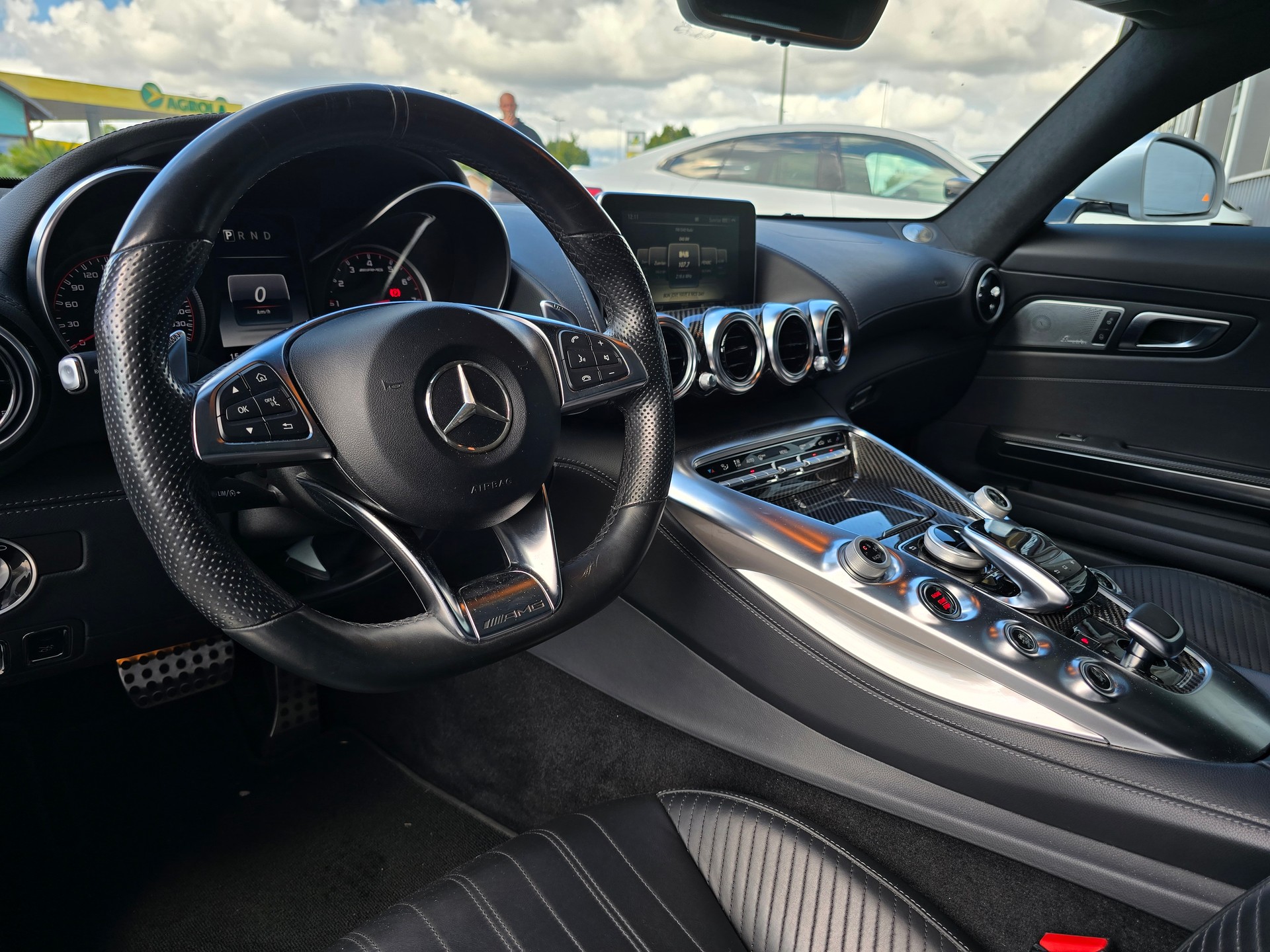 MERCEDES-BENZ AMG GT S Speedshift DCT-image-10