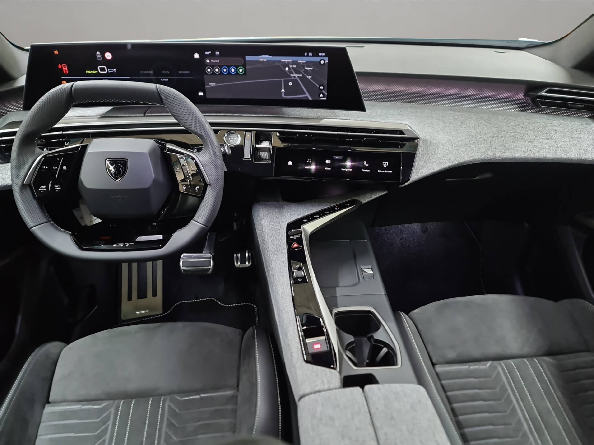 PEUGEOT E-3008 Launch Edition 4x4-image-6