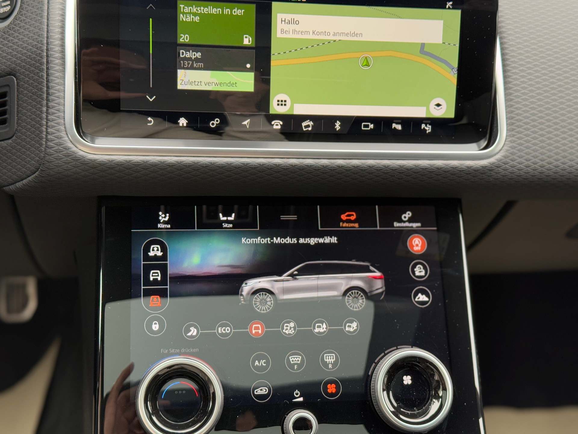 LAND ROVER Range Rover Velar R-Dynamic D 300 SE Automatic-image-23