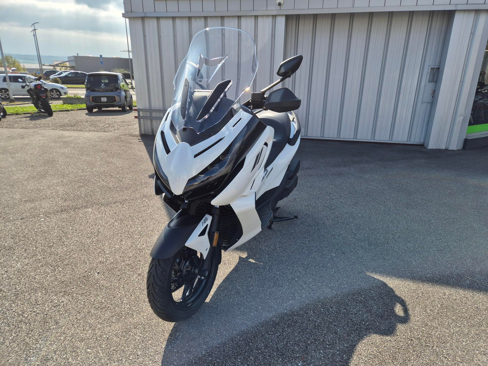 ZONTES 368 E