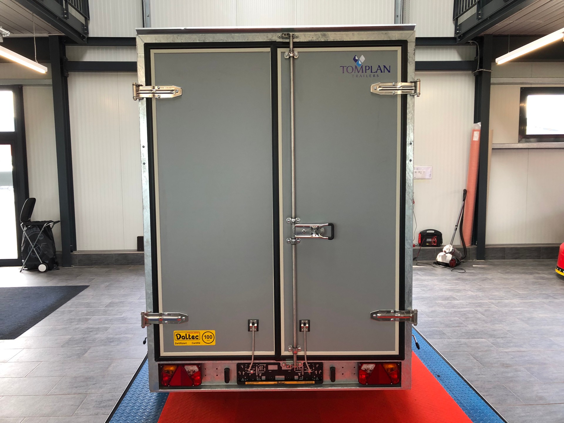 DALTEC T3500T 2000 Flügel+Servicetüre-showroom-element-3