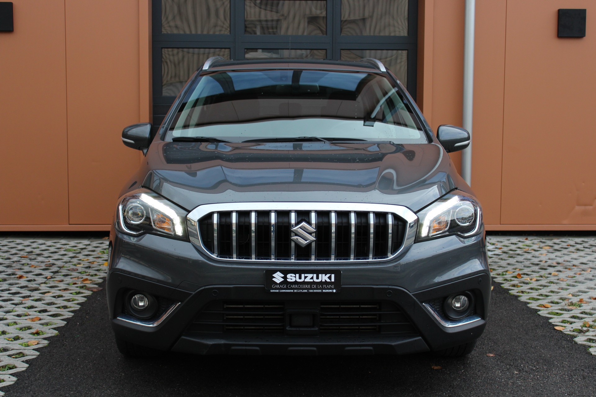 SUZUKI SX4 S-Cross 1.4 16V Compact Top Hybrid 4WD-image-1