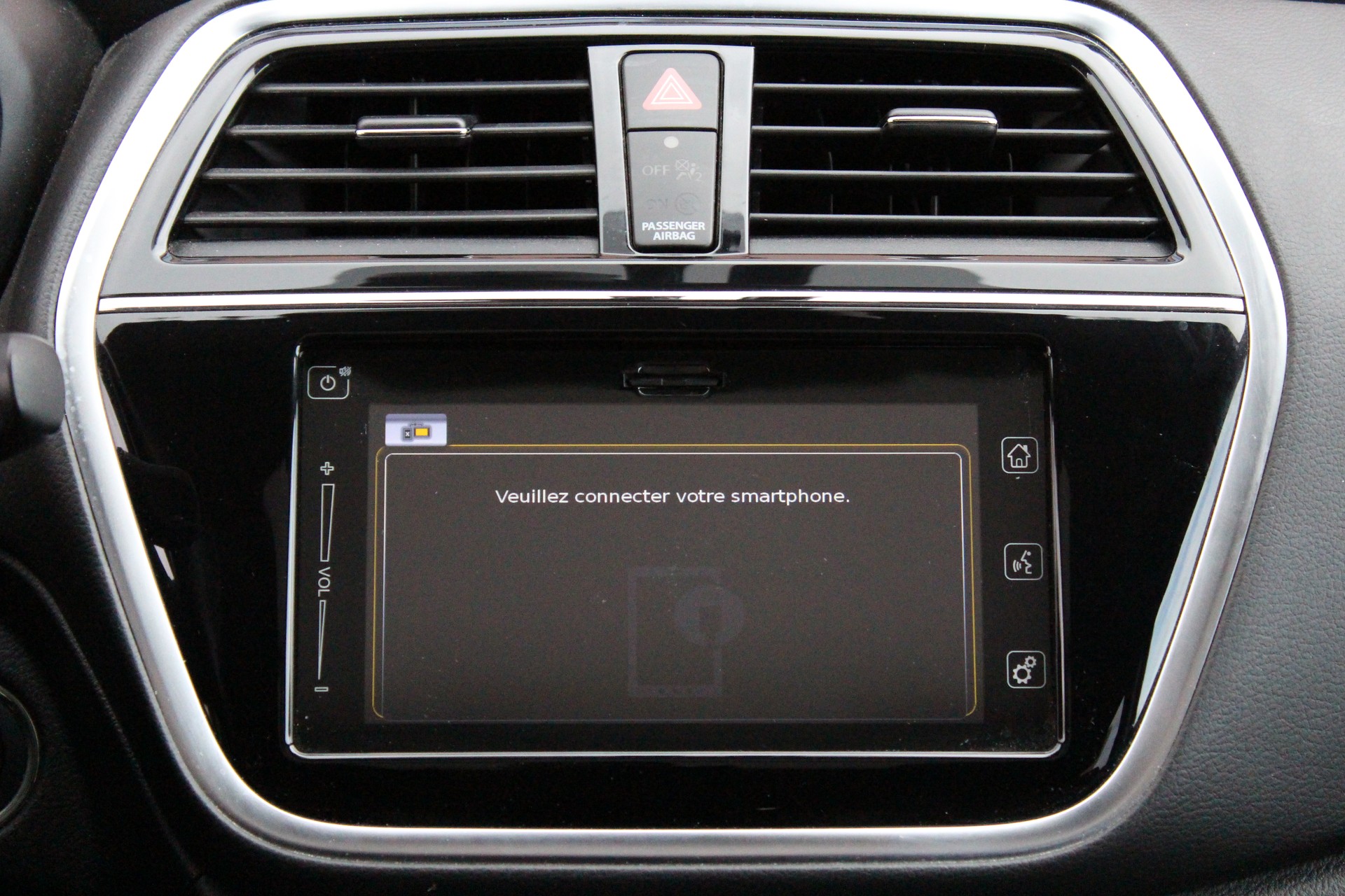 SUZUKI SX4 S-Cross 1.4 16V Compact Top Hybrid 4WD-image-14