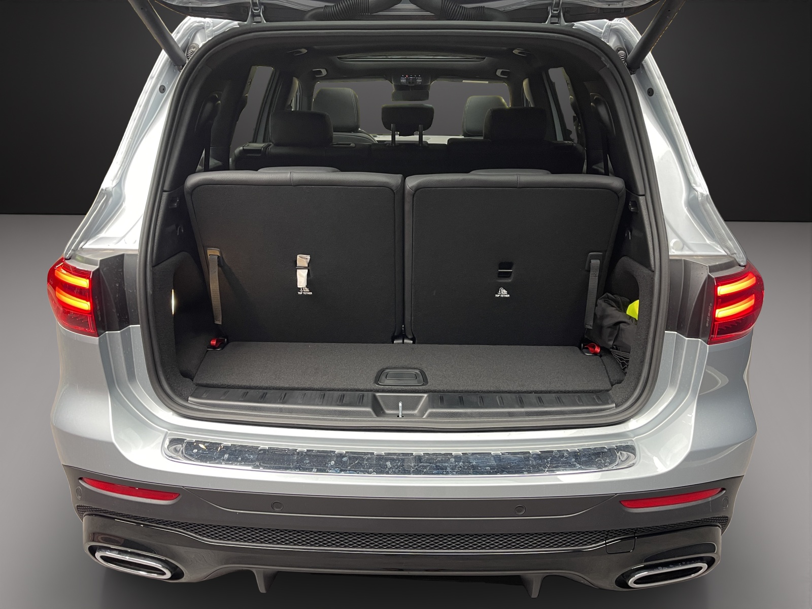 MERCEDES-BENZ GLB 250 4Matic 8G-Tronic-image-5