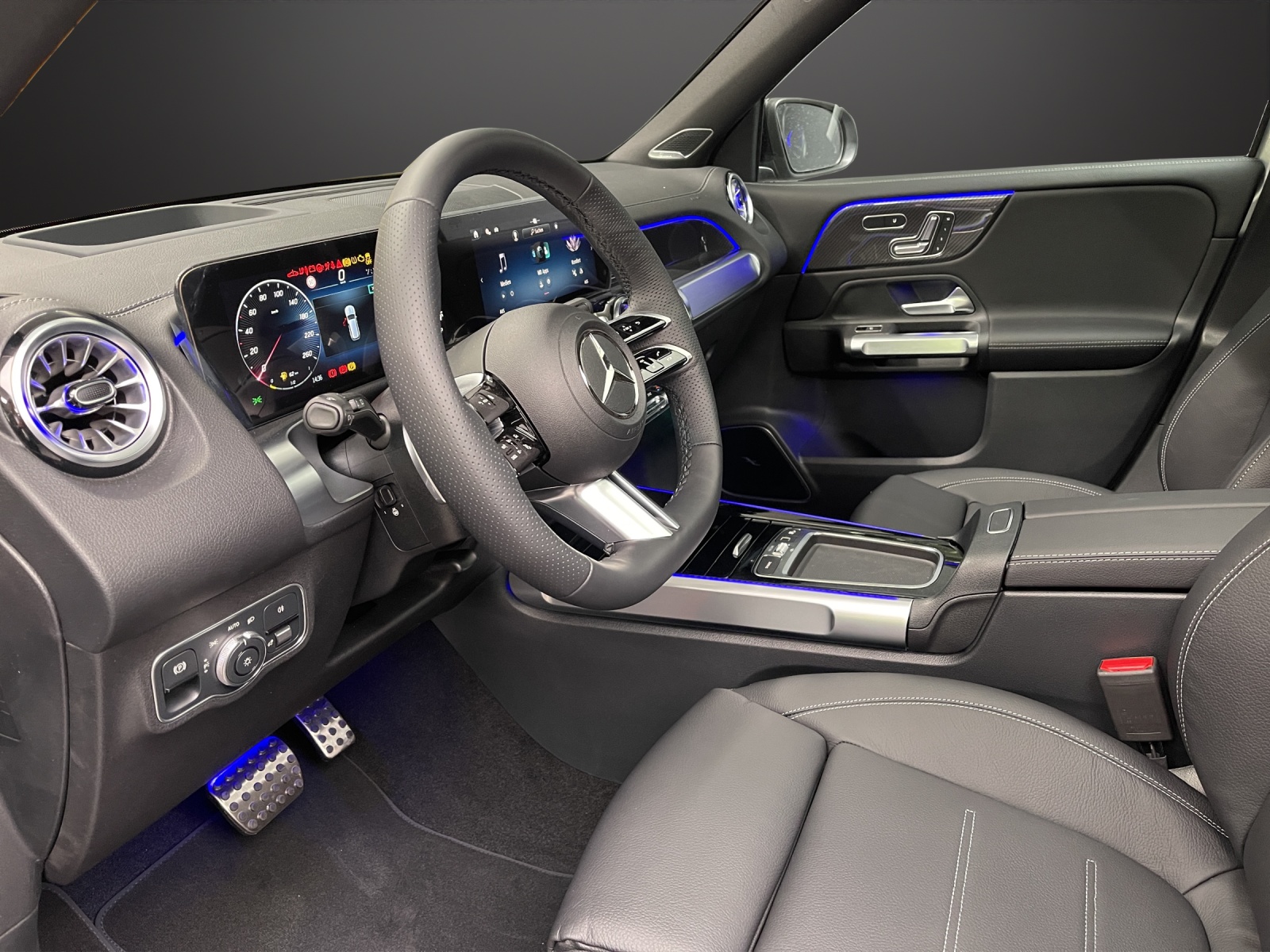 MERCEDES-BENZ GLB 250 4Matic 8G-Tronic-image-7