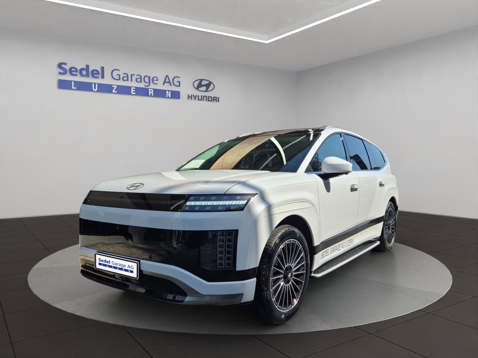HYUNDAI Ioniq 9 Calligraphy 4WD