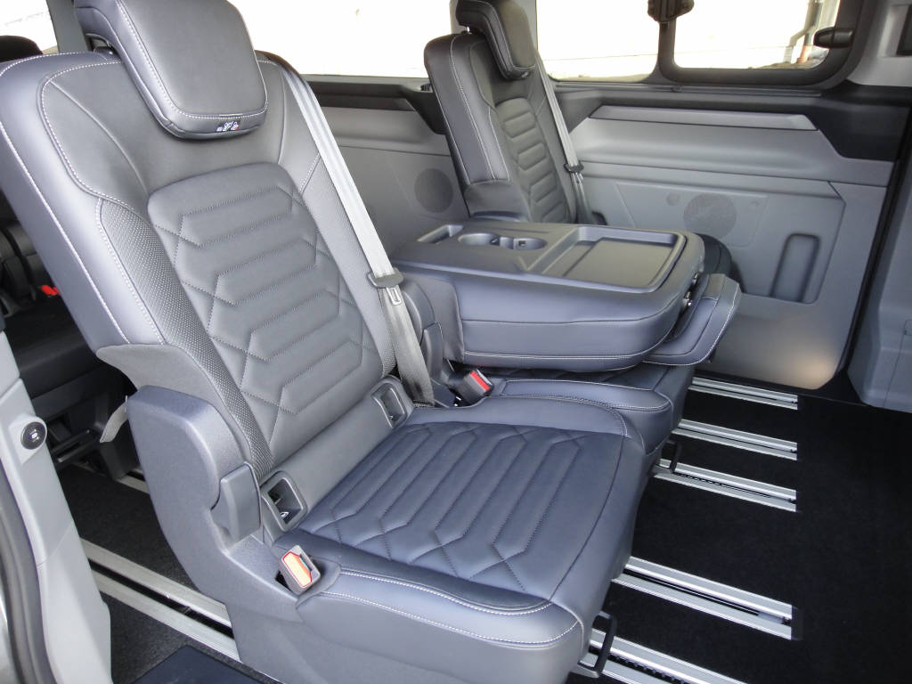 FORD Tourneo Custom 320 L2 2.0 EcoBlue 170 Titanium X-image-14