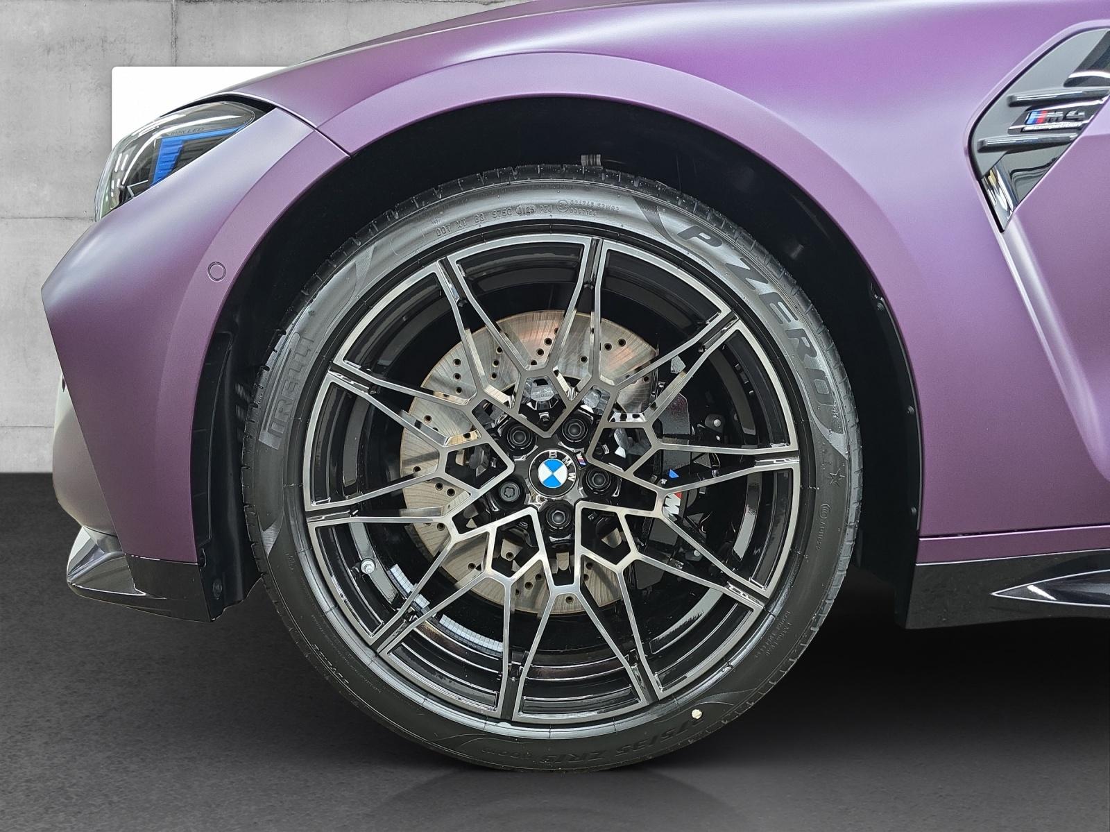 BMW M4 Cabrio Competition M xDrive-image-3