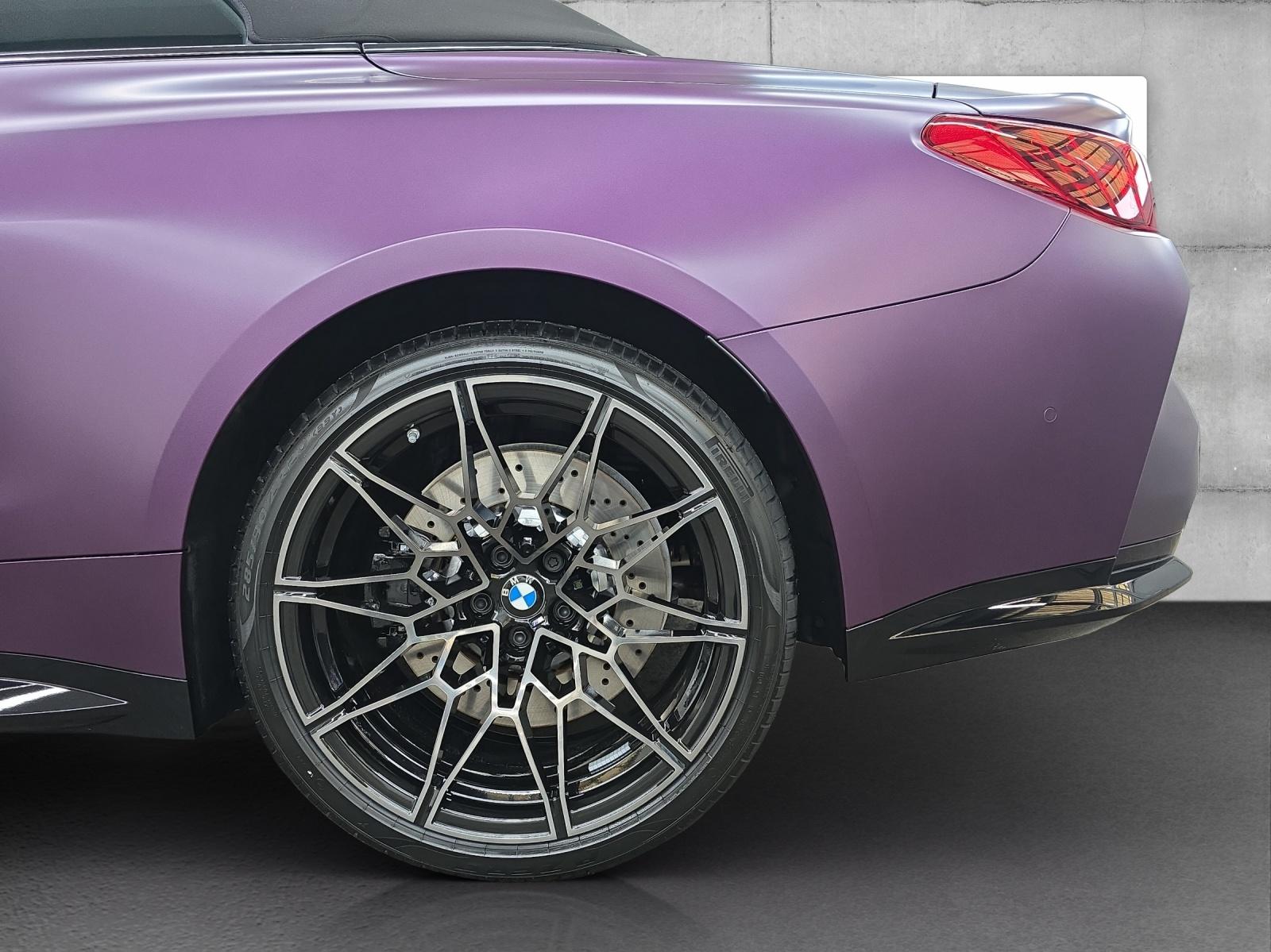 BMW M4 Cabrio Competition M xDrive-image-15