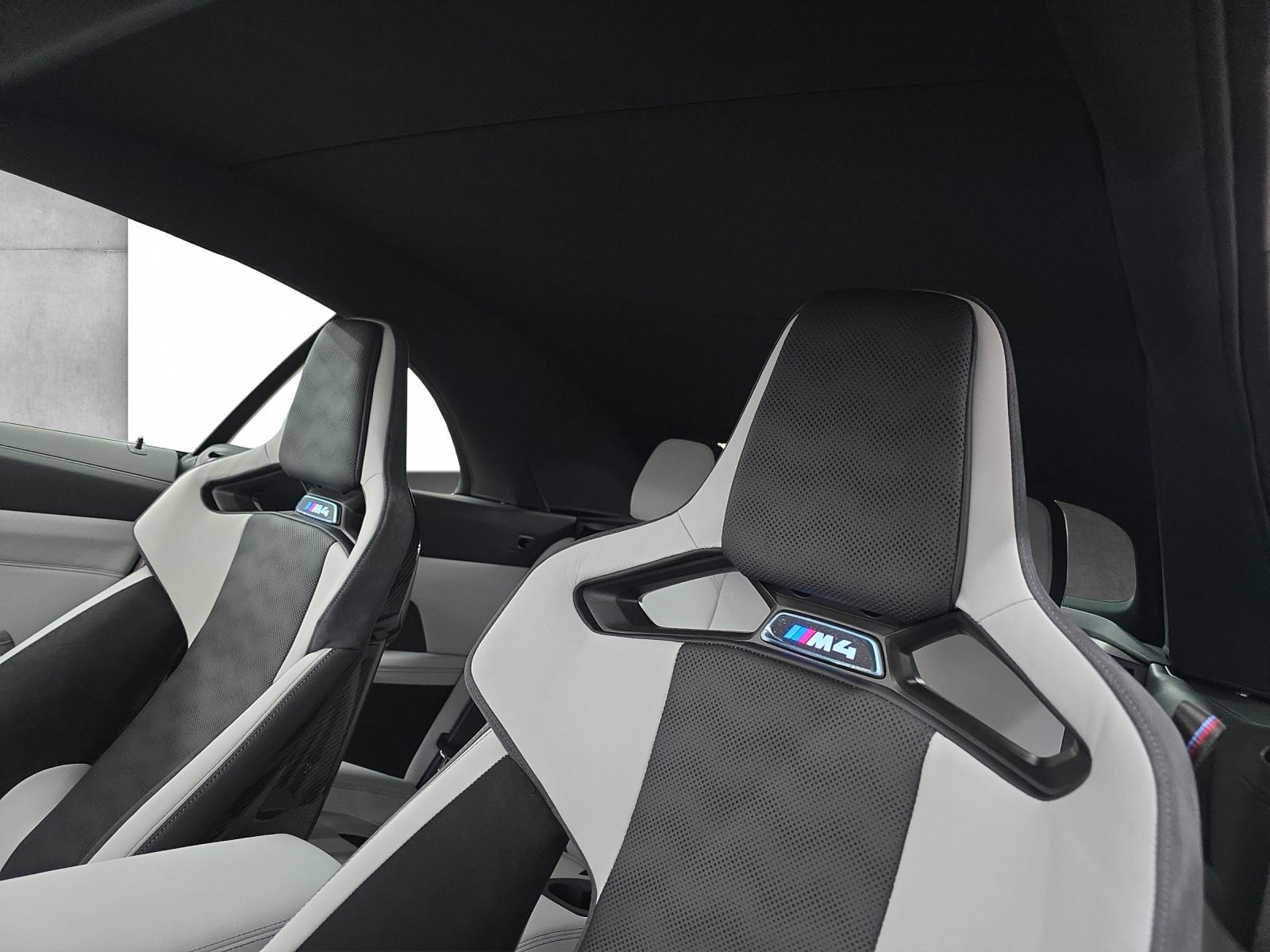 BMW M4 Cabrio Competition M xDrive-image-11