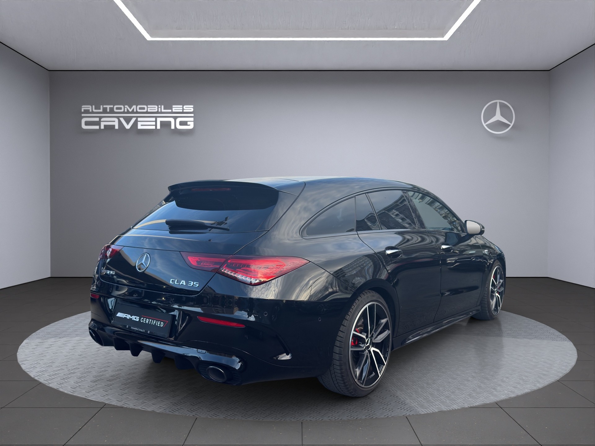 MERCEDES-BENZ CLA Shooting Brake 35 AMG 4Matic 7G-DCT-image-4