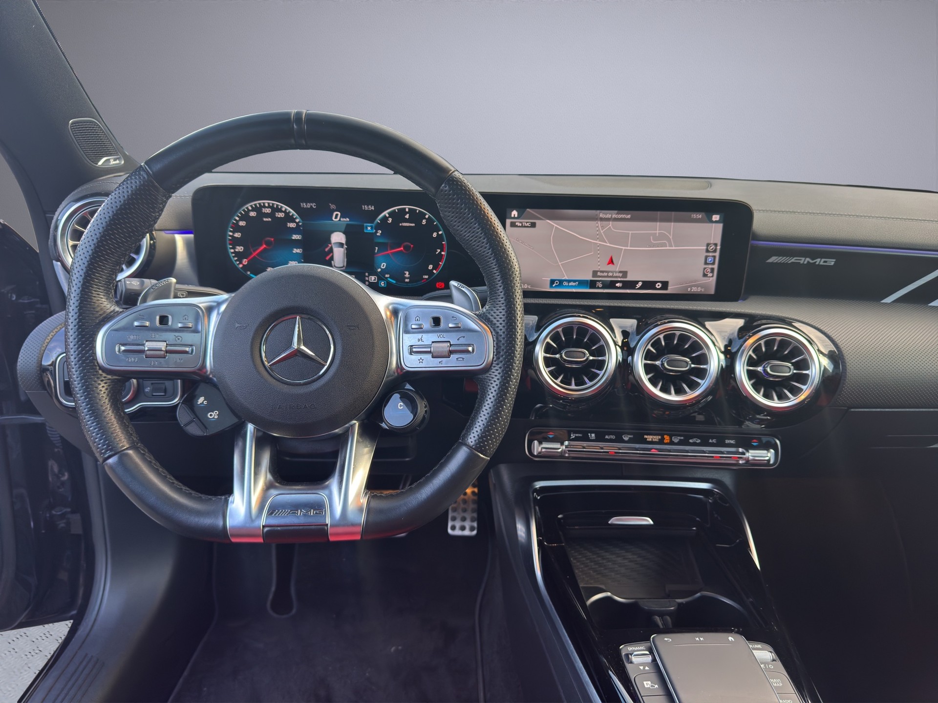 MERCEDES-BENZ CLA Shooting Brake 35 AMG 4Matic 7G-DCT-image-12