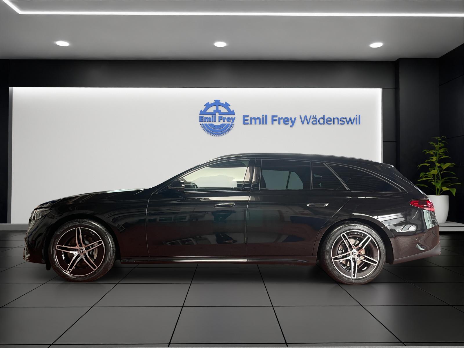 MERCEDES-BENZ E 220 d 4MATIC T-Modell AMG Line-image-1