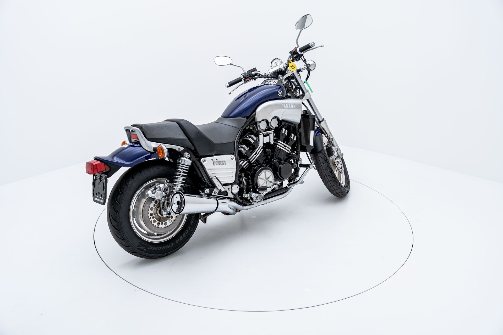 YAMAHA V-Max VMX 1200-showroom-element-3