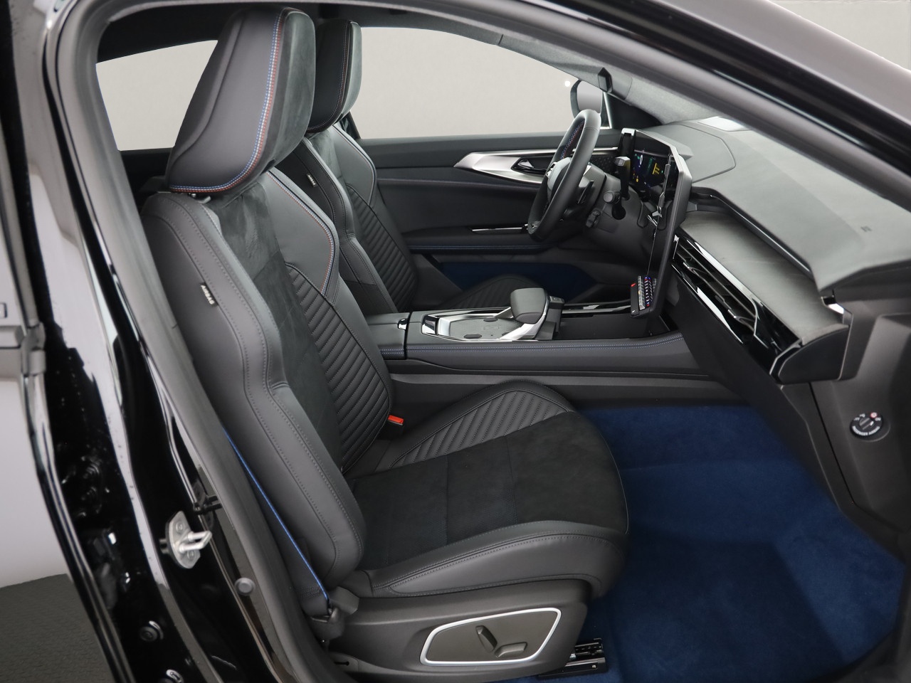 RENAULT Rafale 1.2 E-Tech Plug-in Atelier Alpine-image-6