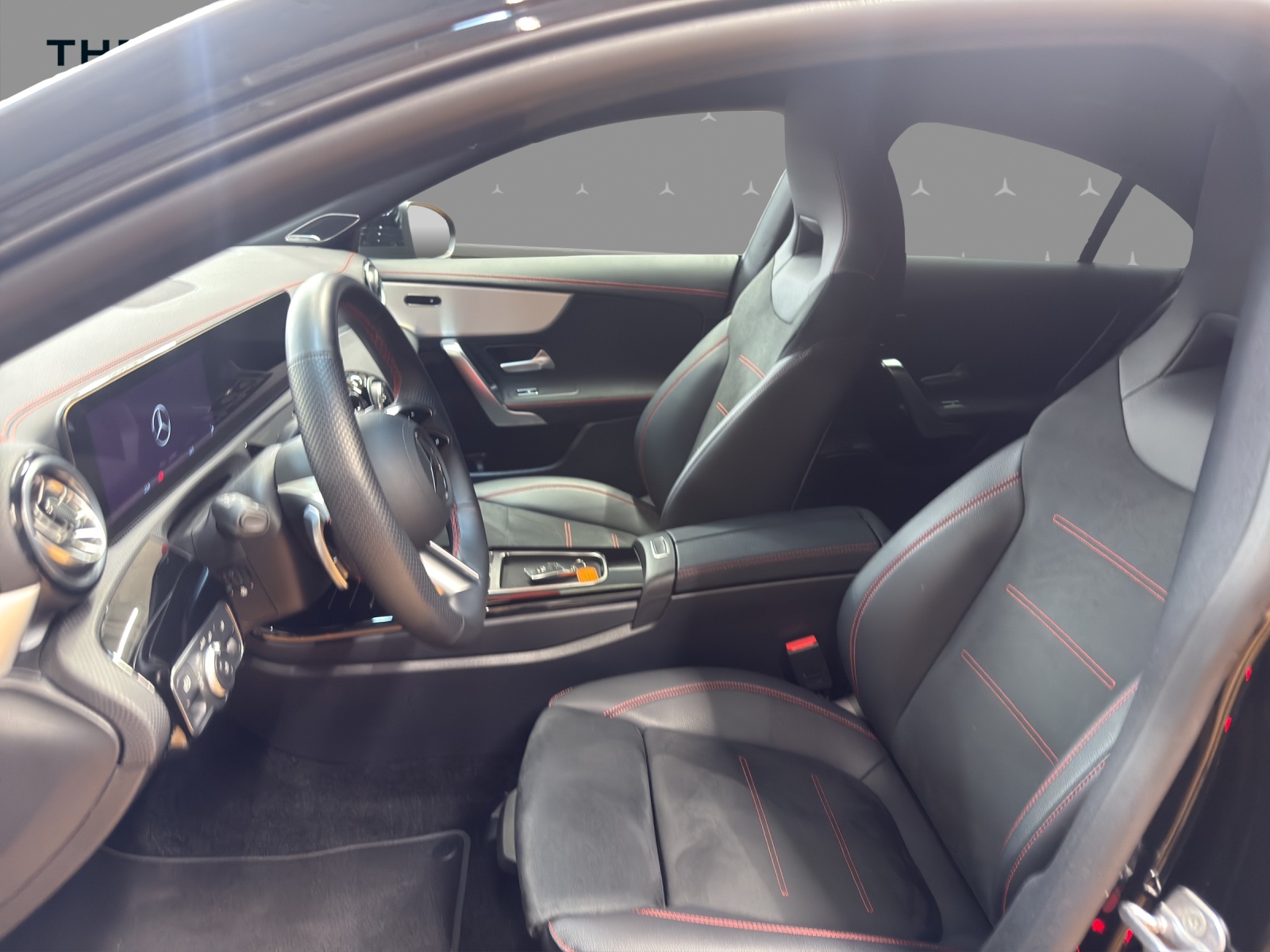 MERCEDES-BENZ CLA 200 - AMG / Rückfahrkamera / DISTRONIC / Multibeam LED-image-8