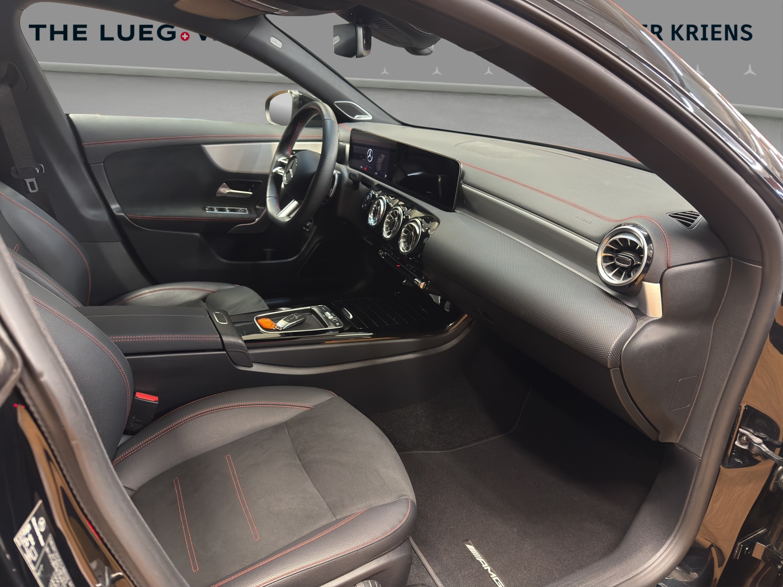 MERCEDES-BENZ CLA 200 - AMG / Rückfahrkamera / DISTRONIC / Multibeam LED-image-15