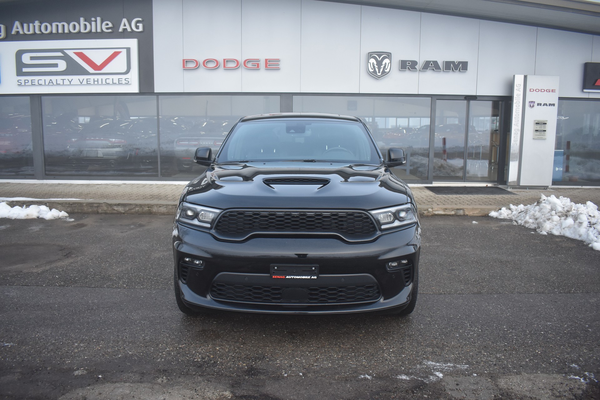 DODGE Durango R/T Plus-image-0