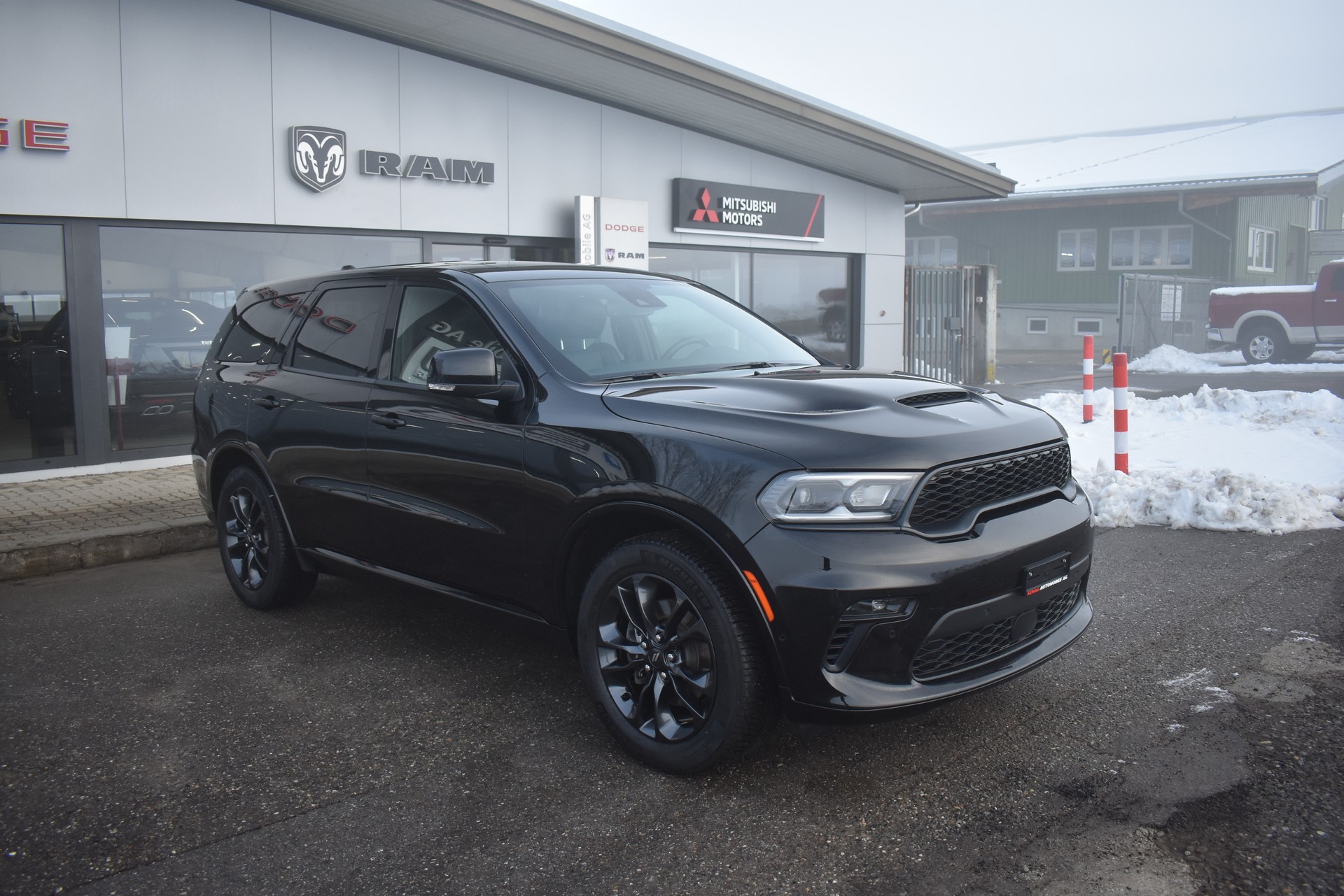 DODGE Durango R/T Plus-image-1