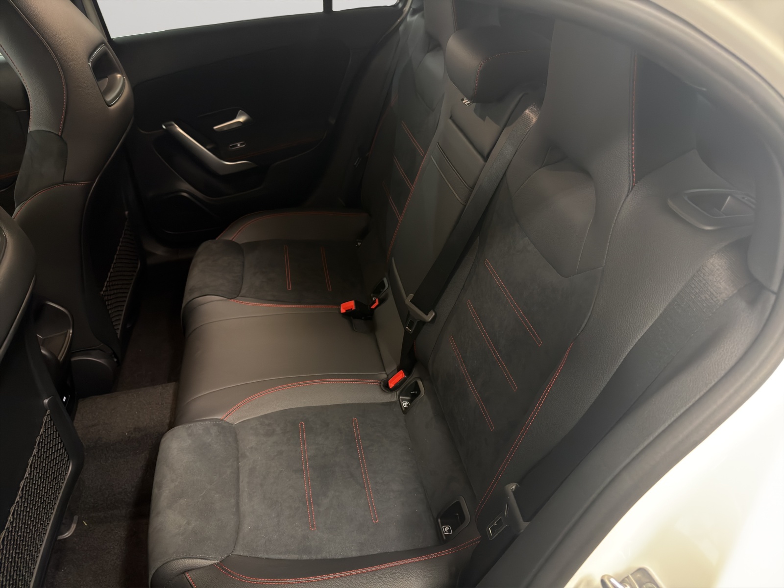 Image MERCEDES-BENZ A-200 A 200 Night Star 7G-DCT