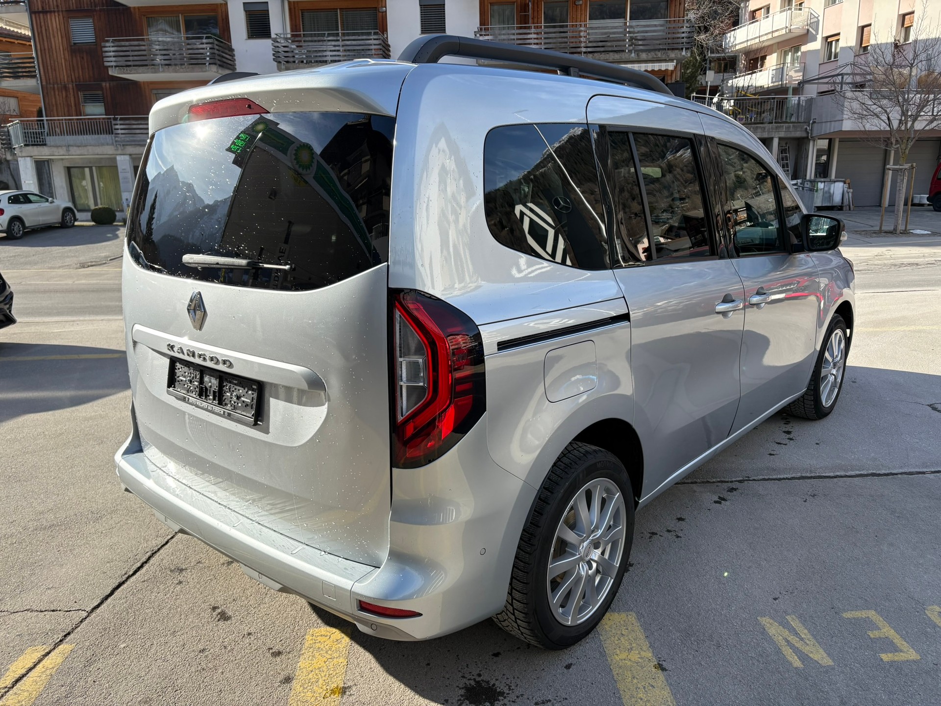RENAULT Kangoo 1.3 TCe 130Tech. A-showroom-element-2