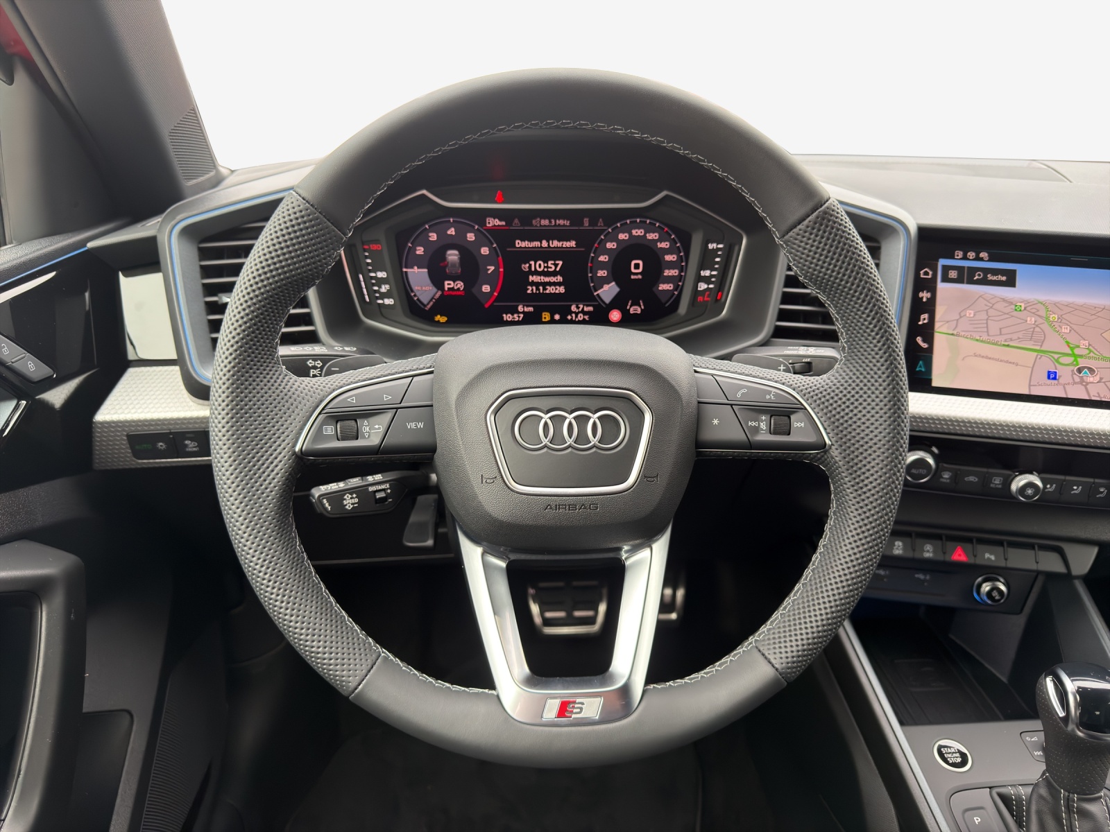 AUDI A1 Sportback 30 TFSI S Line Attraction S-tronic-image-9