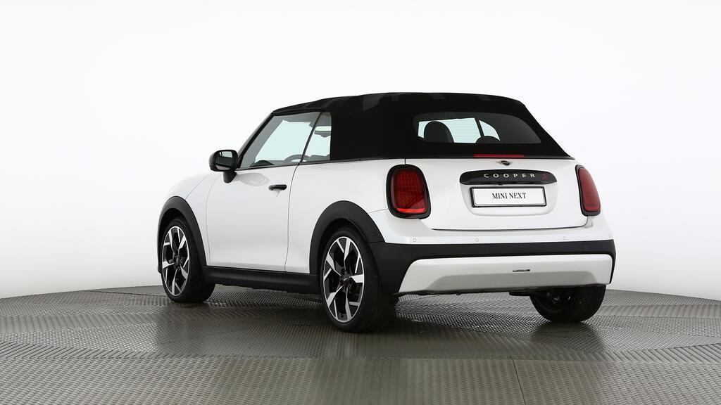 MINI Cooper S Cabrio-image-4