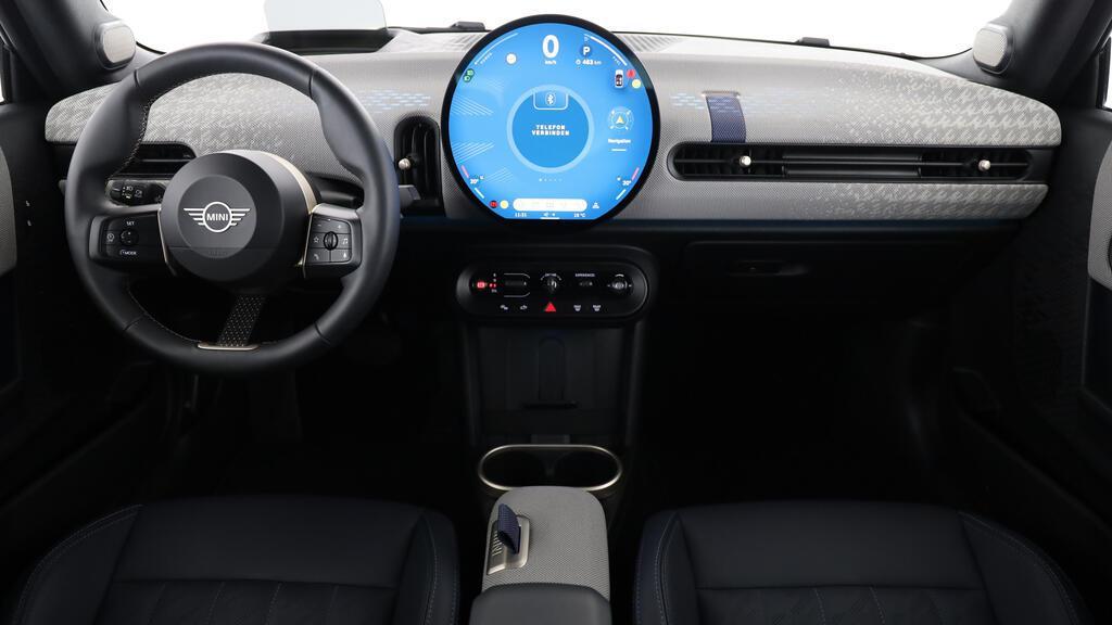 MINI Cooper S Cabrio-image-11