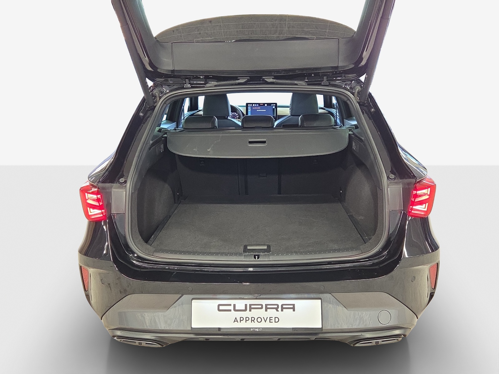 CUPRA LEON ST 1.5 eTSI DSG-image-12