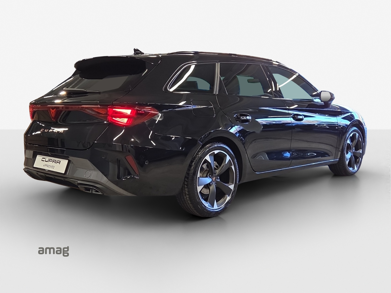 CUPRA LEON ST 1.5 eTSI DSG-image-4