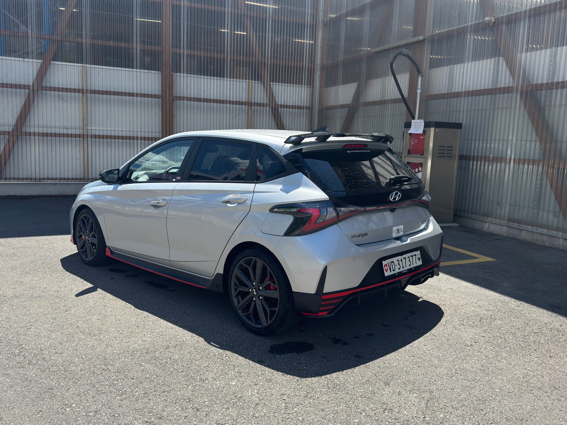HYUNDAI i20 N 1.6 T-GDi-image-2